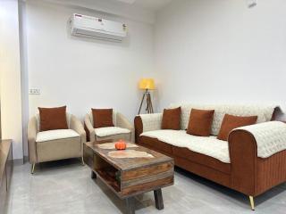 New Luxury 3BHK Near Yashobhoomi & Airport - 0