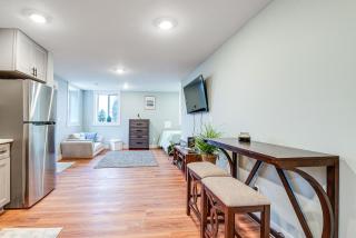 4 Blocks to Riverwalk Updated Astoria Studio - 8