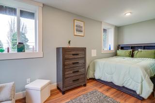 4 Blocks to Riverwalk Updated Astoria Studio - 3