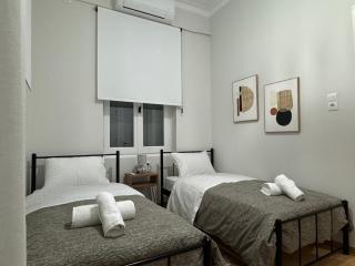 Sea & Stone House - 3