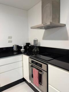 Departamento amplio con cochera, Av Sarmiento 645 - 2