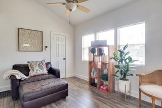 Near Family Fun! Centrally Located Indy Charmer - 7