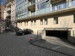 Old Town Apt with AC & Parking, 5 min Main Sq & Kazimierz - 4