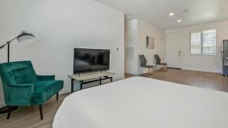 Landing Apartments - Sunset View - 2