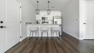 Landing Apartments - Camden Annx - 4