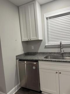 Carriage Cottage - 1