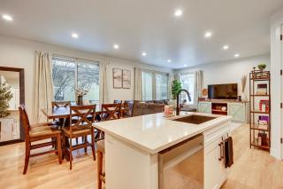 7 Mi to Big Cottonwood Canyon Family Ski Base - 1