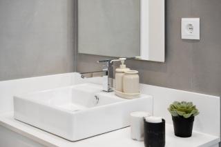 Modern Flat Just Steps From Shore - 5