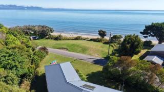 Patons Rock Latitude - Modern Getaway - 9