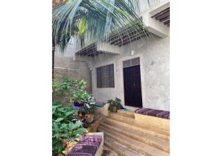 Amani Guest House, Utukuni Lamu Island - 0