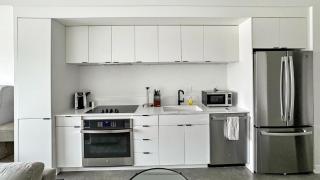 Landing Apartments - The Izzy - 5