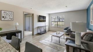 Landing Apartments - Reserve at Research Park - 6