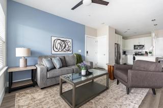 Landing Apartments - APEX South Creek - 0