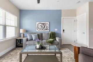 Landing Apartments - APEX South Creek - 9