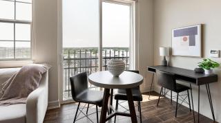 Landing Apartments - Carson Street Towers - 2