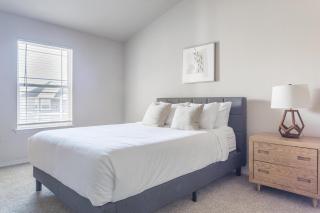 Landing Apartments - Scissortail Crossing - 0