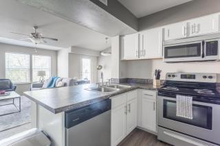 Landing Apartments - Scissortail Crossing - 4