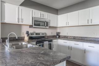 Landing Apartments - Scissortail Crossing - 2