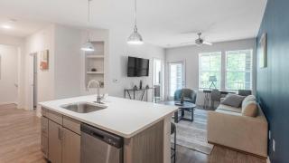 Landing Apartments - Velo Shelby Farms - 4