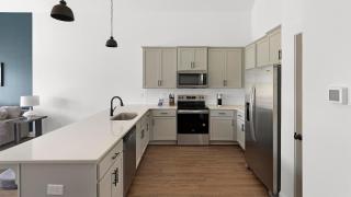 Landing Modern 2BD Gym Clubhouse - 4