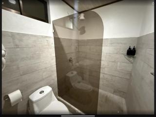 PURA VIDA AIRPORT STAY FREE SHUTTLe - 5