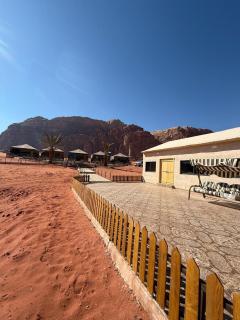 Wadi Rum Desert Island Camp - 6