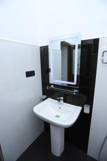 Emerald Rose Villa - 8