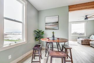 Astoria Home Base with River Views, 3 Mi to Dtwn! - 6