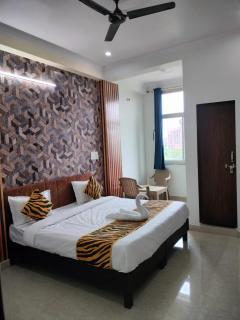 Hotel oak tree jaipur - 1