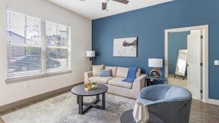 Landing Apartments - Village at Rayzor Ranch - 9