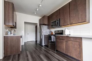 Landing Apartments - Synergy at the Mayfair Collection - 6