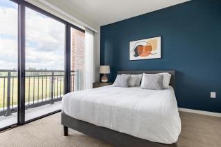 Landing Apartments - Synergy at the Mayfair Collection - 3