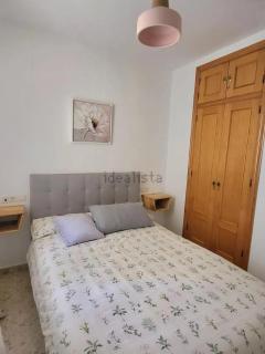 Lagoon and Sea - Downtown beachside apartment - 5