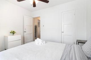 Ground Floor One Bedroom Near Beverly Hills - 8