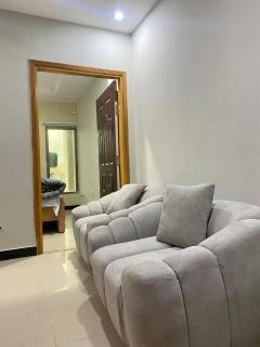 Central View Hotel - 9