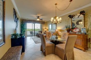 River Strand Country Club Condo with Pool Access! - 6
