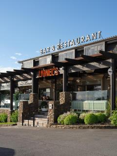 Suncourt Hotel & Conference Centre - 7