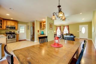 Outdoorsy Retreat Secluded Mtn Home in Pikeville - 3