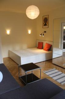 City Centre Apartment - 4