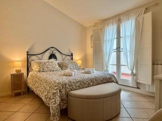 Casa Maya near the walls of Lucca - 5