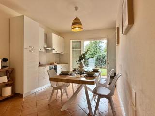 Casa Maya near the walls of Lucca - 2