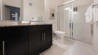 Landing Apartments - Bridge at Arella Lakeline - 3