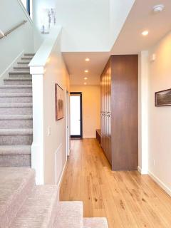 Luxury, Big Sky Meadow Village Home • Walk to Town - 2