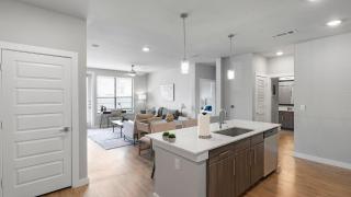 Landing Apartments - Tribute at the Rim - 5