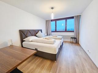 Exklusives 3-Zimmer-Apartment mit Rooftop-Blick - Langzeitaufenthalt ab 4 Wochen - 2