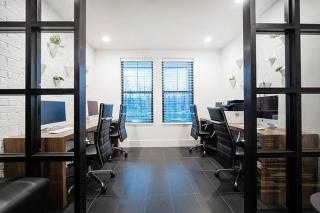 Landing Apartments - The Fitzroy Chenal - 1