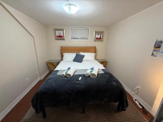 Private room near subway & shops - 8