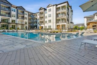 Landing Apartments - Tapestry Forest Creek - 3