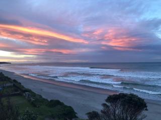 Gorgeous Beach House - 6