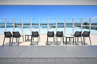 Bulcock Street Beachside Haven - 1